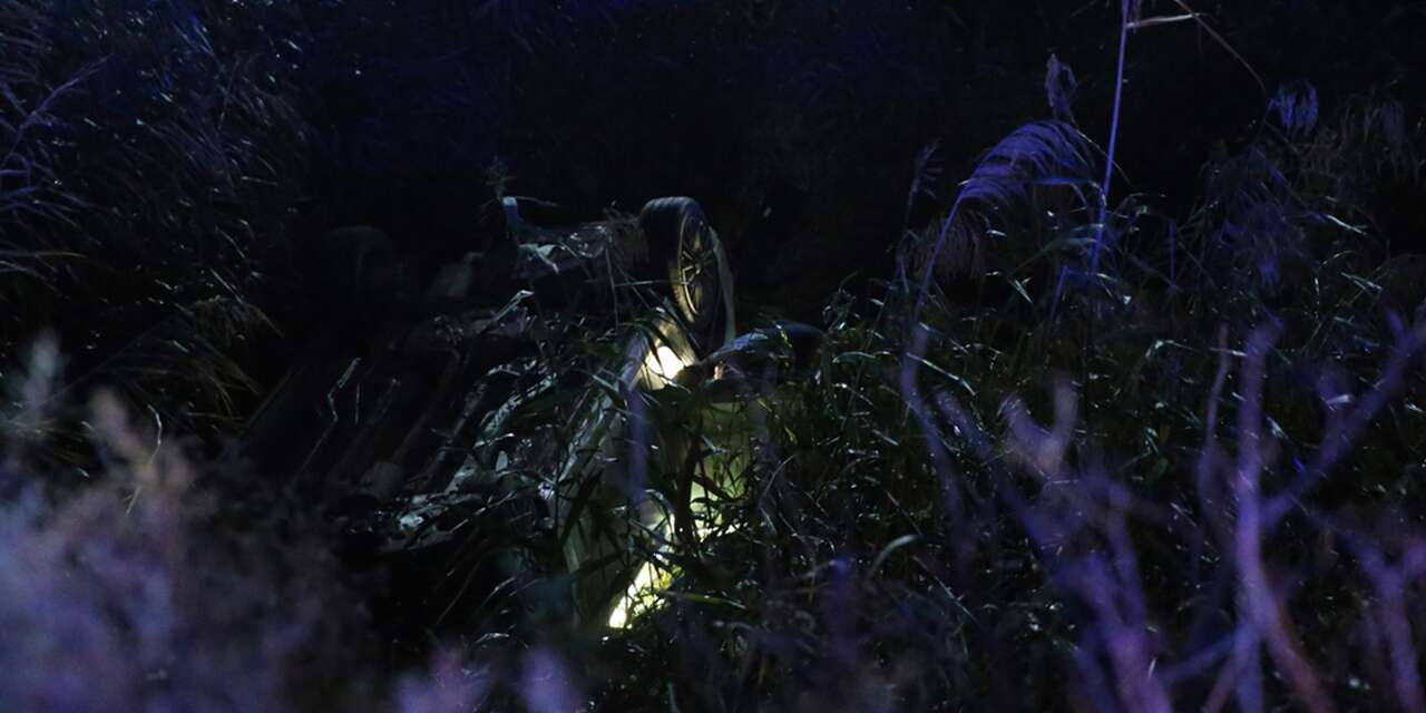 Polisten kaçtı, nehre düştü! Araçtan çıkanlar şaşırttı