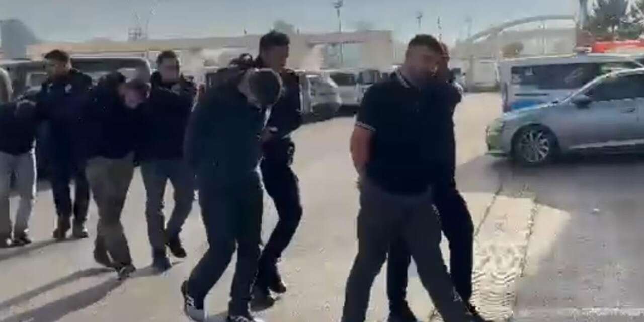 İnternetteki silahlı gövde gösterisi emniyette bitti! 9 gözaltı