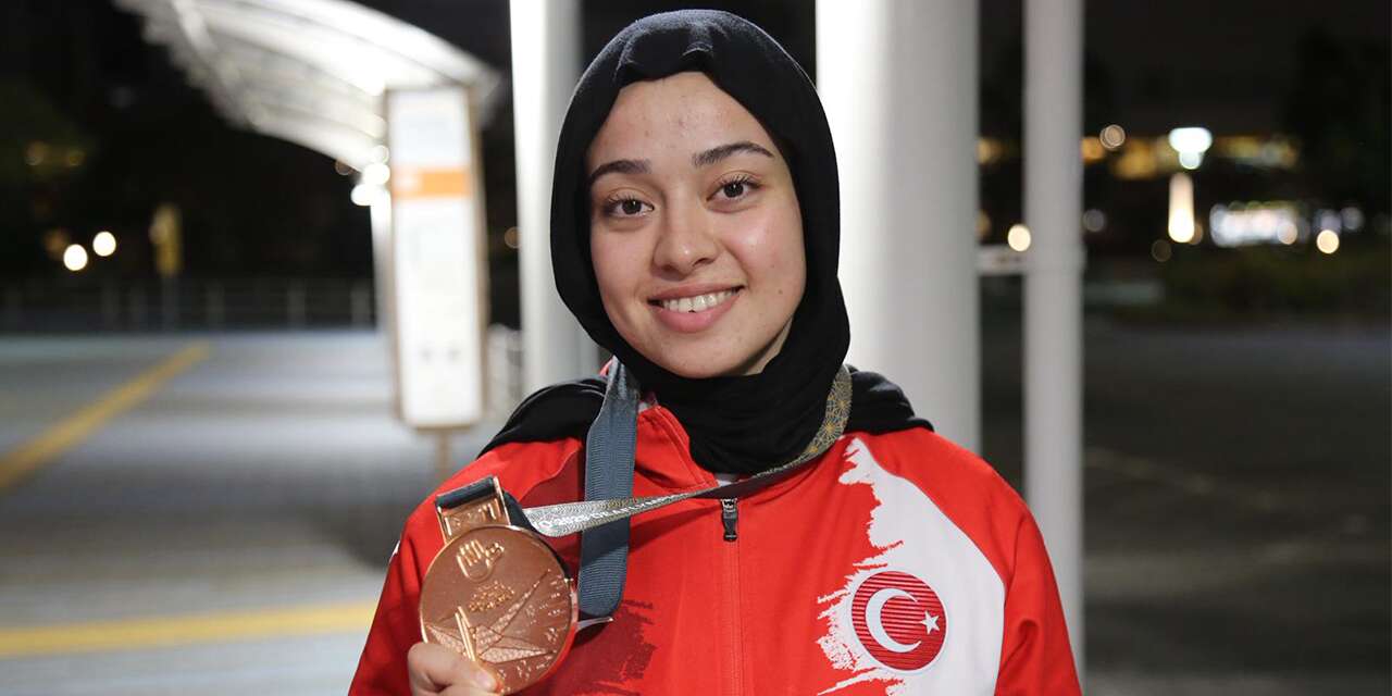 Esma Gökülü, İşitme Engelliler Olimpiyatları'nda Konya’yı gururlandırdı