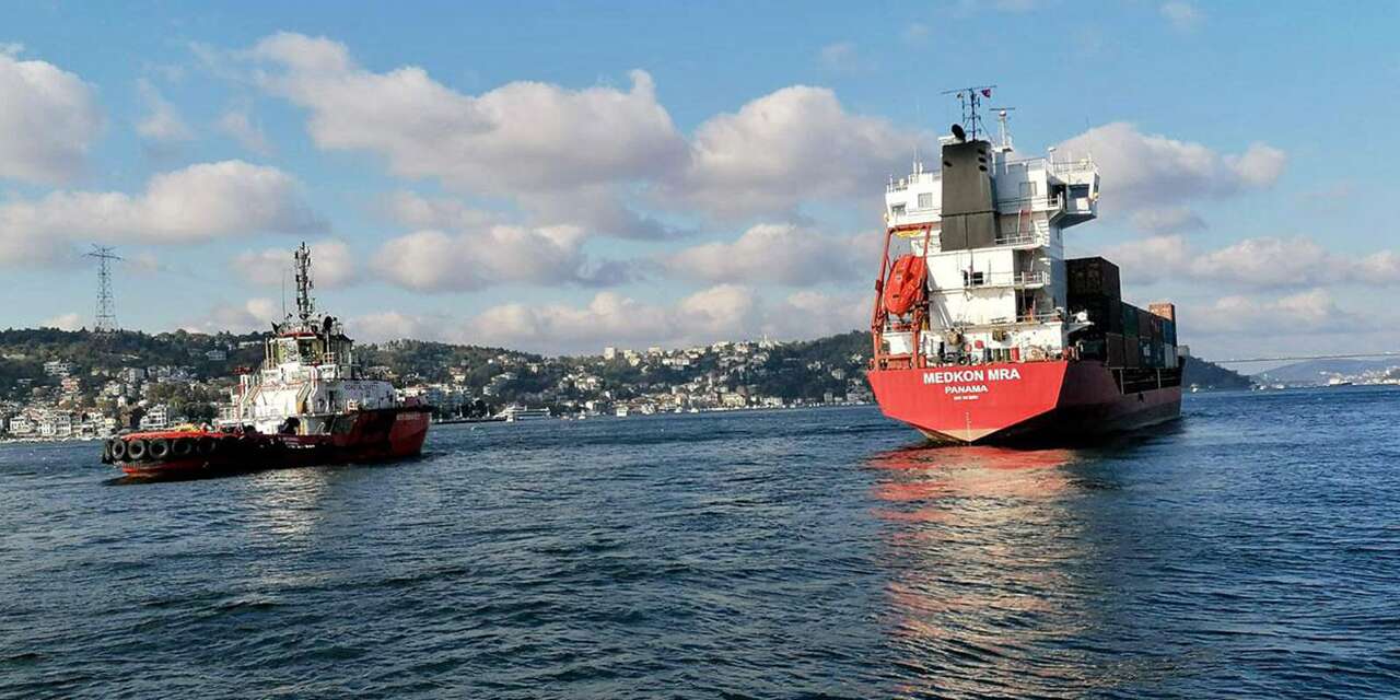 Türk boğazlarında yoğun trafik! 9 ayda yaklaşık 63 bin gemi geçti