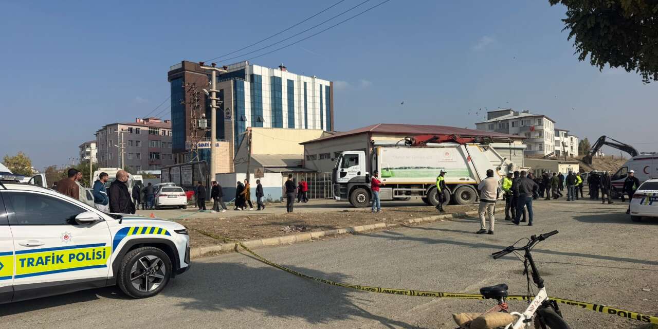 Çöp kamyonu kadını ezdi! Selcan Aras hayatını kaybetti