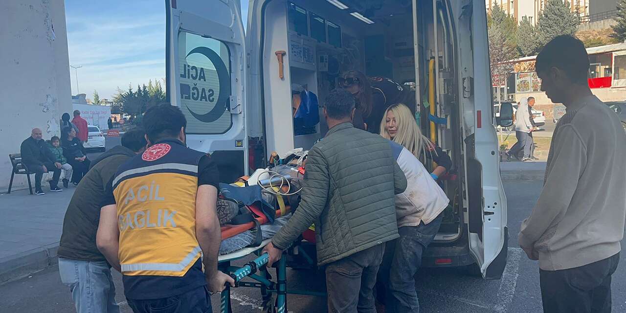 Platform döndü! 15 metre yükseklikten yere düştü