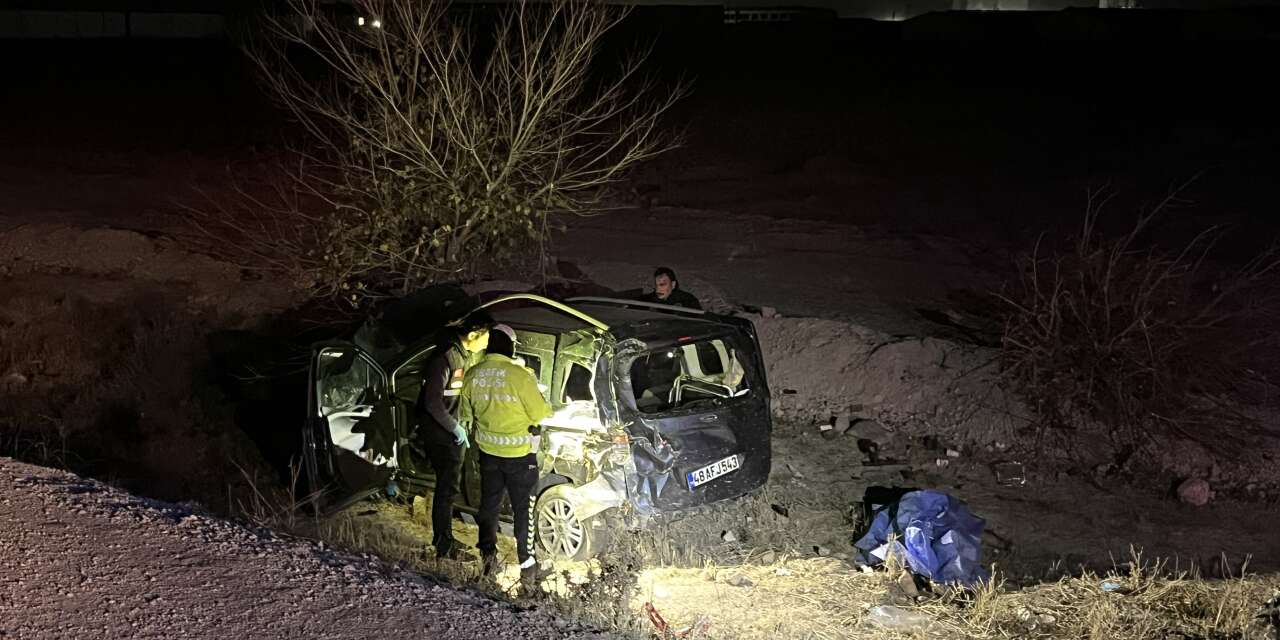 Konya’da feci kaza! Ölü ve yaralılar var