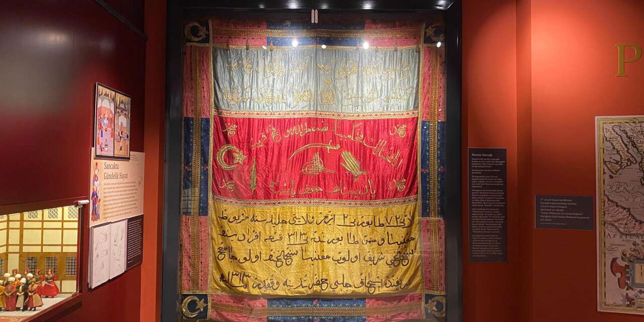 Konya’da 95 yıl korunan tarihi emanet ait olduğu yere döndü