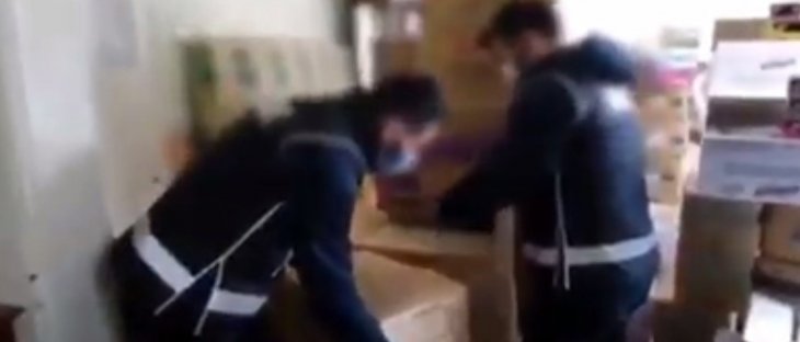 Konya'da polisinden 'stok' baskını! 142 bin adet maske ve eldiven ele geçirildi