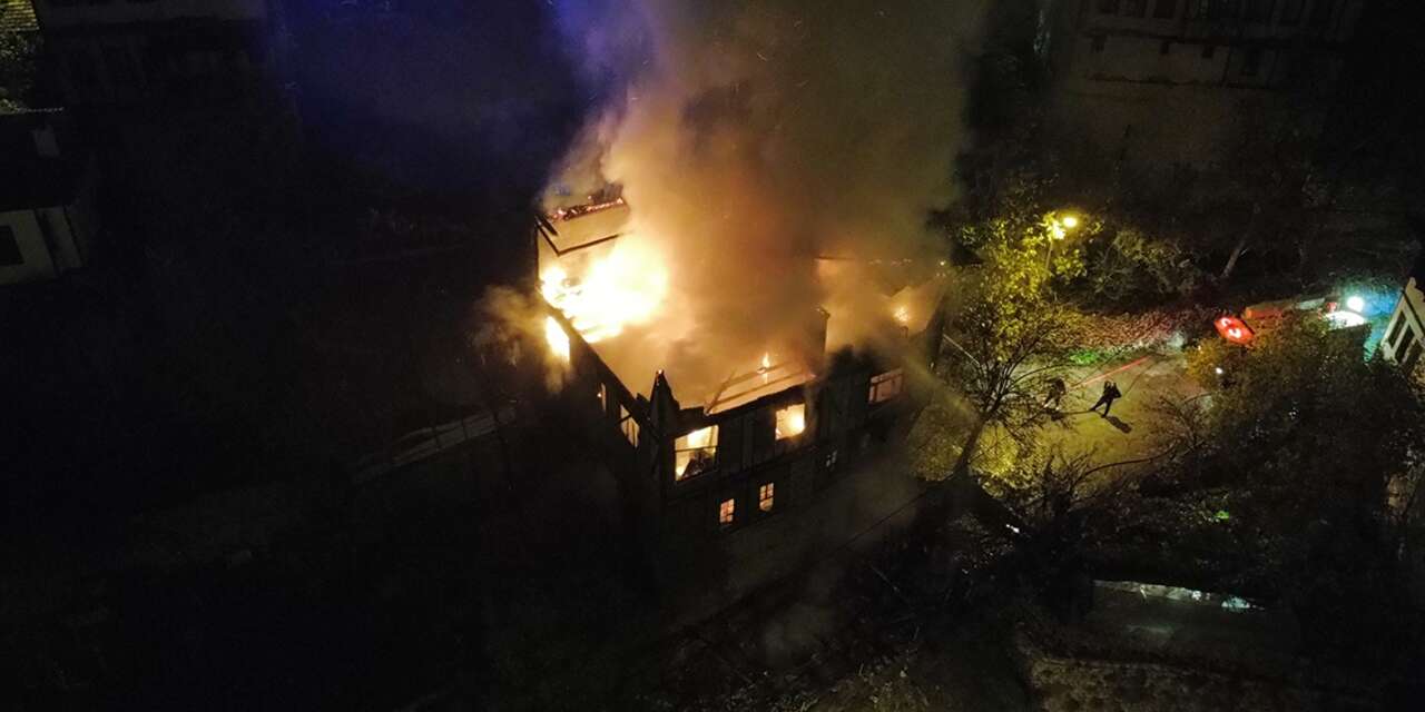 150 yıllık miras yok oldu! 5 çocuk dakikalarla yarıştı