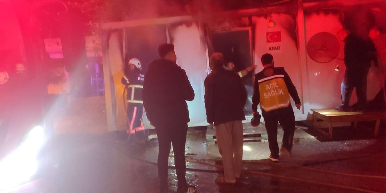 95 yaşındaki Ayşa nine konteynerde can verdi