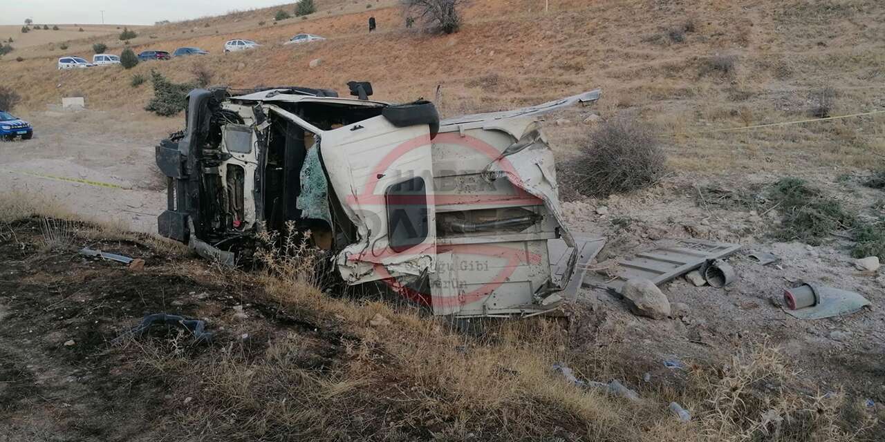 Konya’da belediyenin hafriyat kamyonu kaza yaptı! 1 ölü var