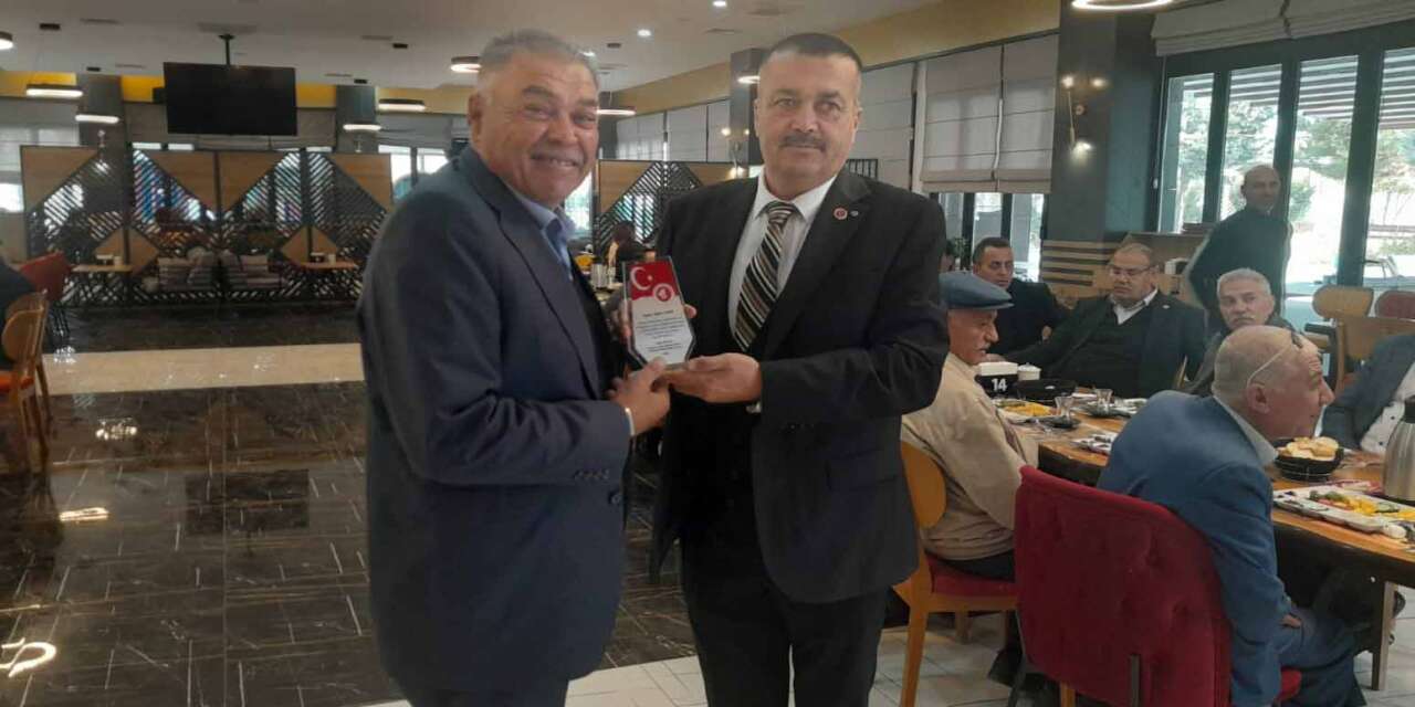 Türkiye'de gündem olan Zafer Öztaş, Karapınar Muhtarlar Derneği Başkanlığına aday oldu