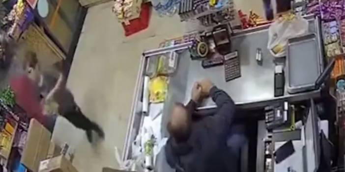 Küçük çocuktan alkışlanacak hareket!