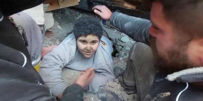 Malatya’da iki kardeşi 84 saat sonra enkazdan sağ çıkardı