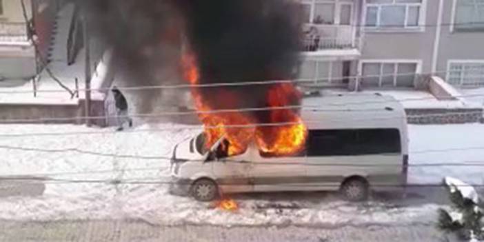 Konya’da okul servisi alevler içinde kaldı