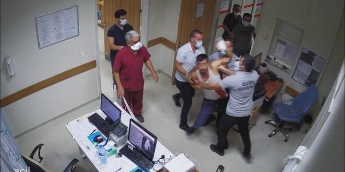 Konya'da dehşet anları! Alkollü halde hastane basıp 3 polis ve 2 bekçiyi yaraladı