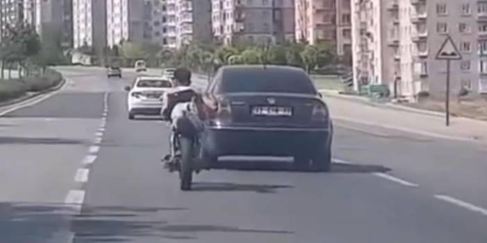 Konya'da motosiklet sürücüsü kazaya davetiye çıkardı! O anlar kamerada