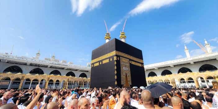Müslümanların kıblesi Mescid-i Haram’dan muhteşem kareler