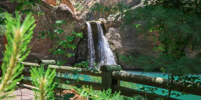 Konya'da doğaseverlerin uğrak noktası: Çetmi Şelalesi