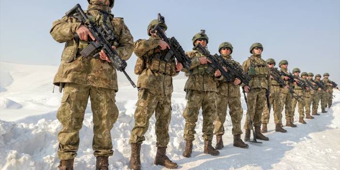 Mehmetçik yeni kamuflajlarıyla görev başında! İşte özellikleri