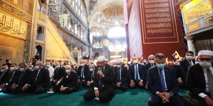 Ayasofya Camii'ndeki tarihi günden kareler