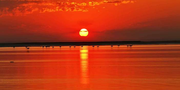 Gün batımında Tuz Gölü'nün eşsiz güzelliği