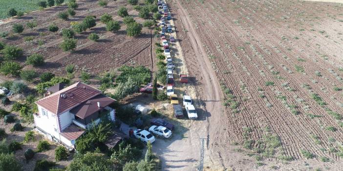 Bir evde 50 araç! İşte görenleri şaşırtan manzara