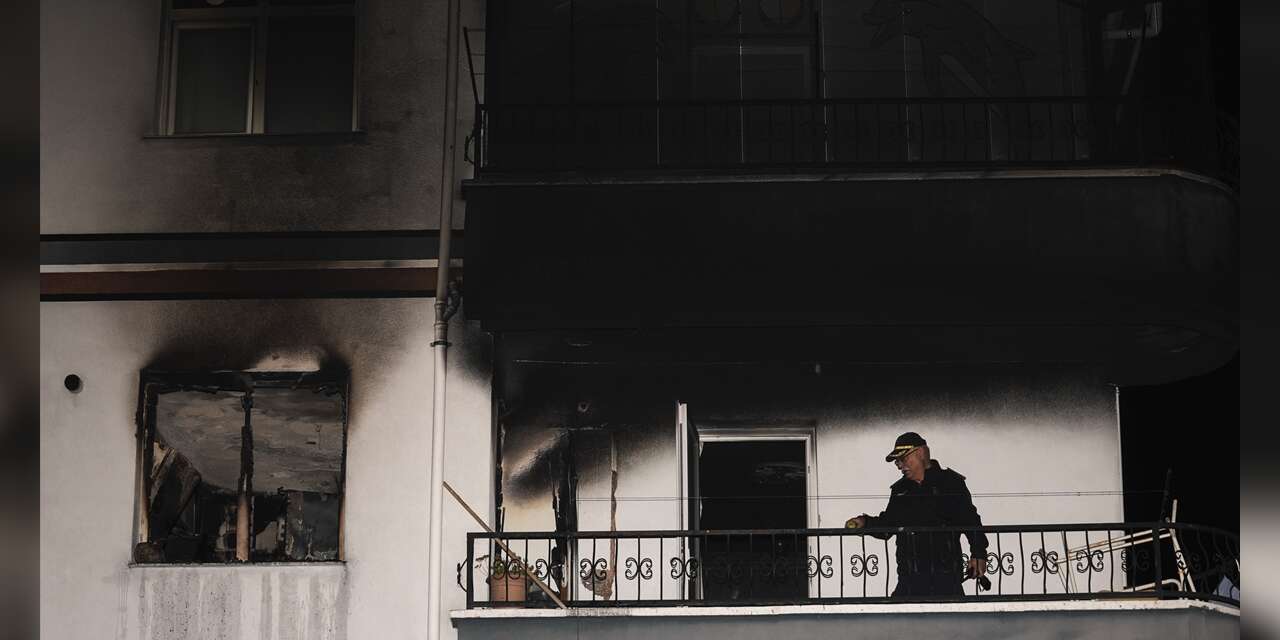 Apartmanda korkunç patlama! Bina boşaltıldı