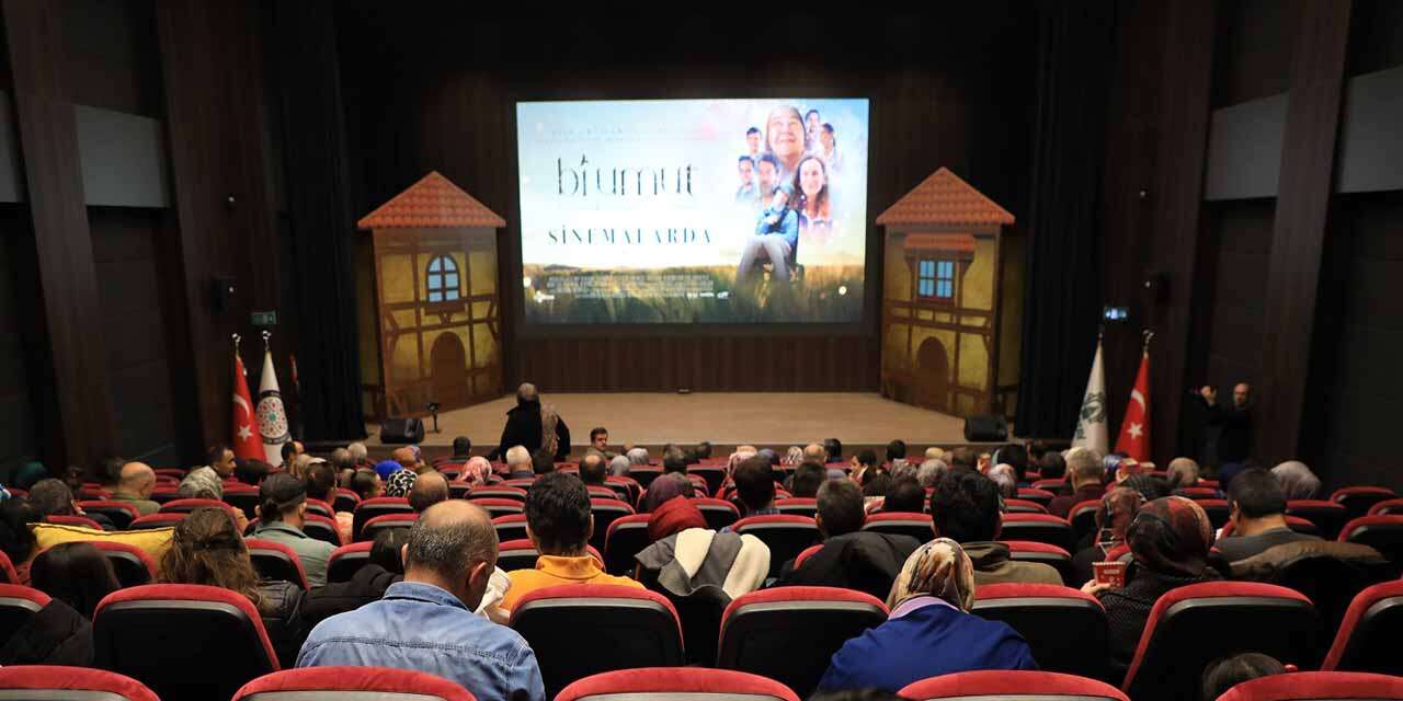 Karatay Belediyesi öğretmenlere özel gösterim yaptı