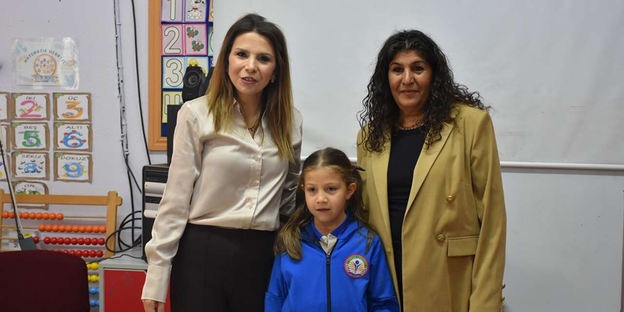 Konya’da anne ile kızı aynı okulda öğretmen