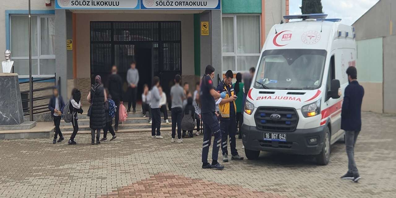 Milli Eğitim’den zehirlenen 24 öğrenci hakkında açıklama