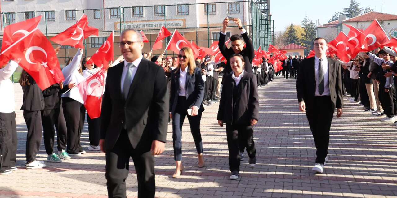 Roma’dan Konya’ya gelen zafer! Ilgınlı öğrenciler dünya şampiyonu oldu