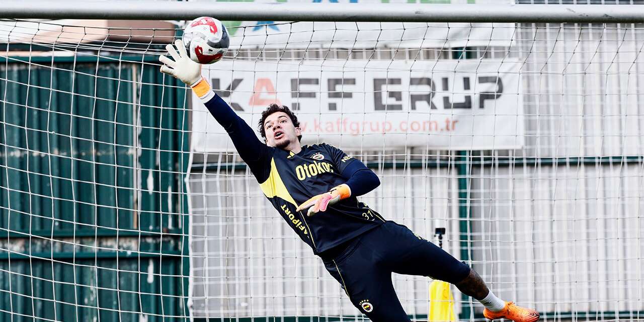 Derbi öncesi kritik dosya! Fenerbahçe savunma verdi