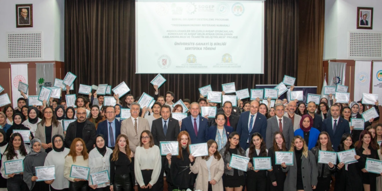 Konya’da unutulan ahşap oyuncaklar geri dönüyor