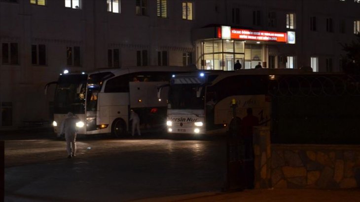 KKTC'den gelen 332 kişi Karaman'da yurda yerleştirildi