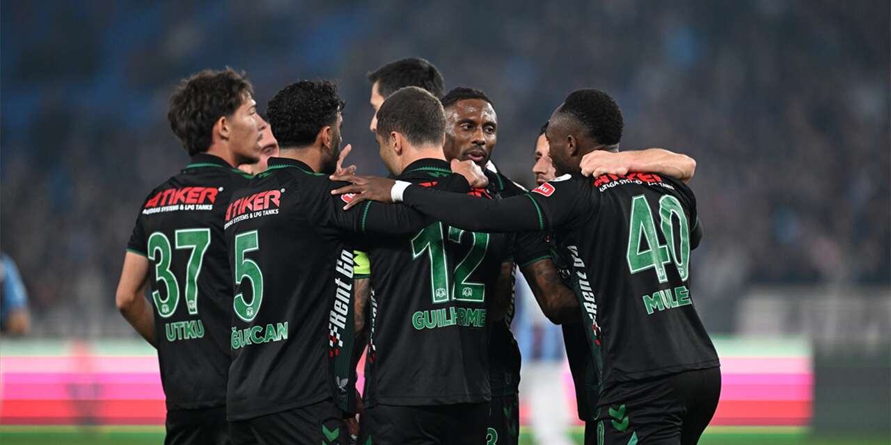 Konyaspor öne geçtiği maçtan mağlup ayrıldı