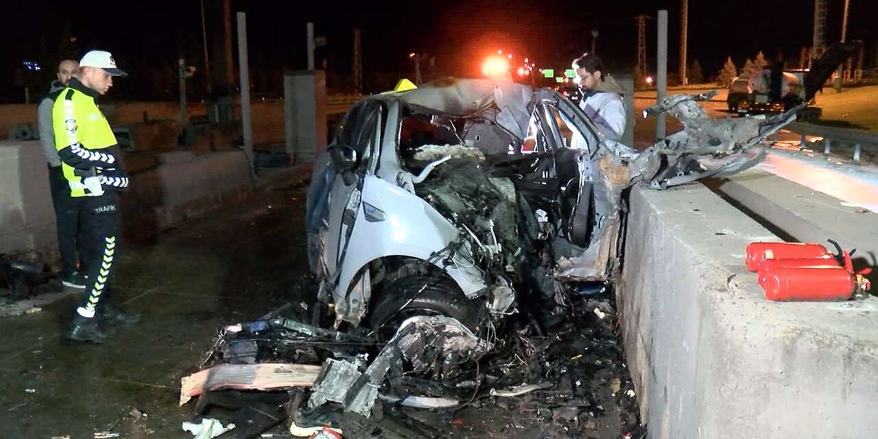 Korkunç kazada genç doktor hayatını kaybetti