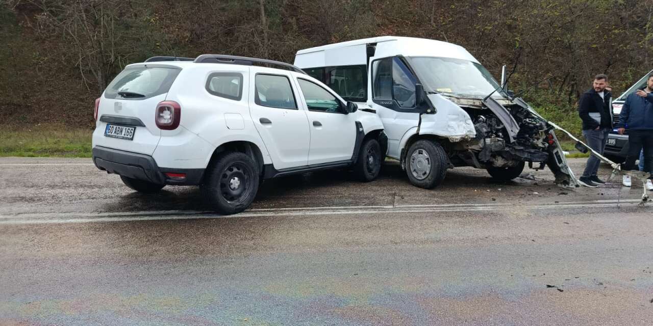 Zincirleme kaza! 1’i çocuk 9 yaralı