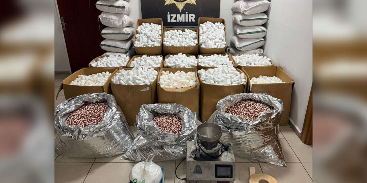 Polisten rekor uyuşturucu operasyonu! 2,3 milyon hap ele geçirildi