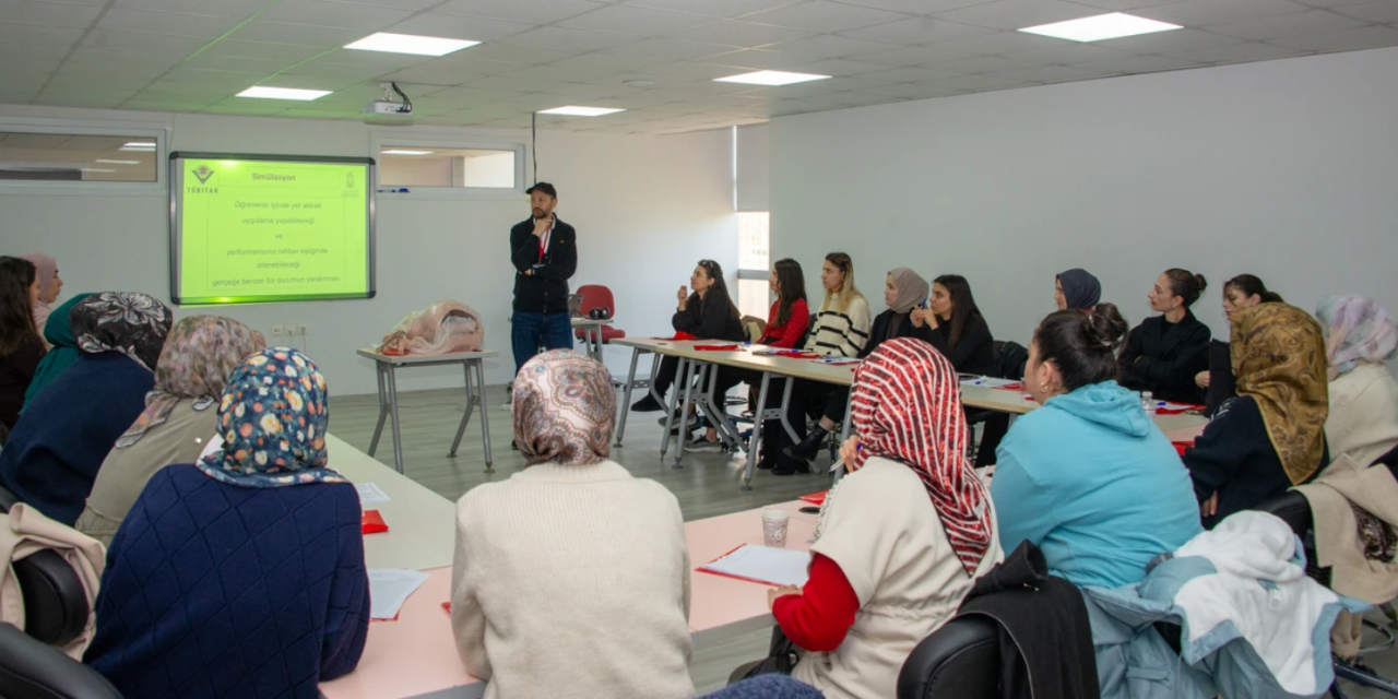Cumhurbaşkanı Erdoğan kırmızı alarm verdi! Konya’daki ebeler toplandı