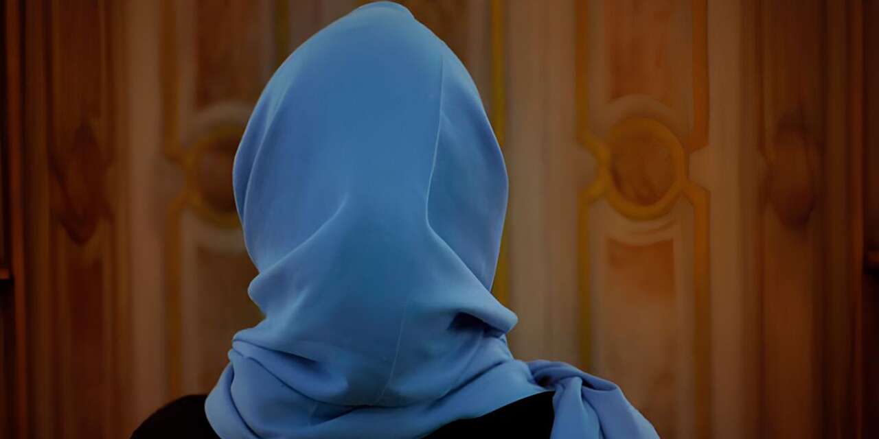 Hakimlik başvurusu başörtüsü nedeniyle reddedildi