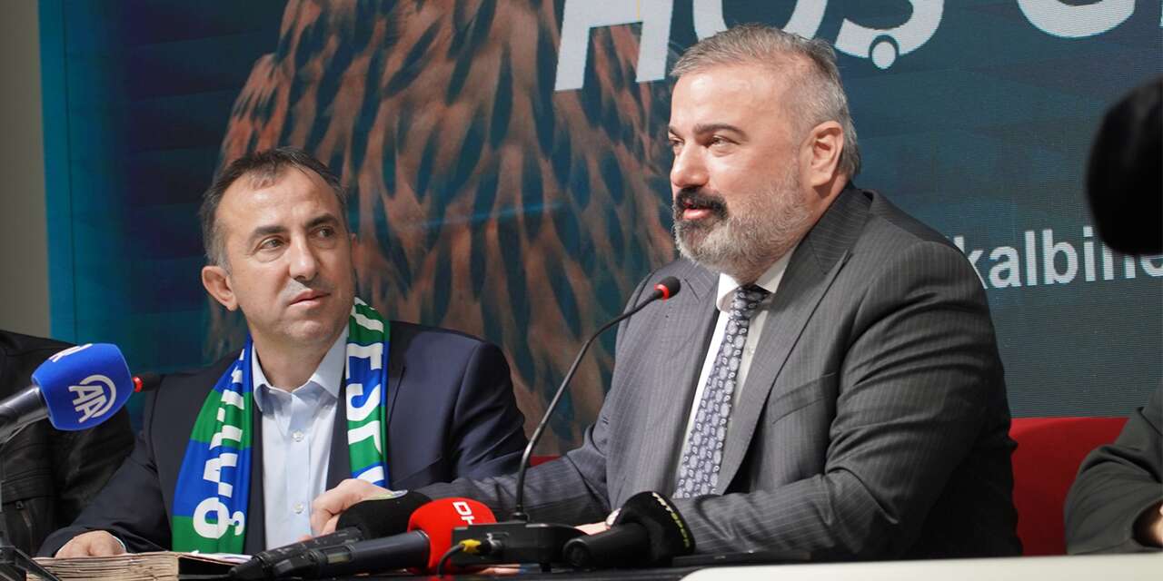 İmzalar atıldı! Rizespor’da Recep Uçar dönemi resmen başladı