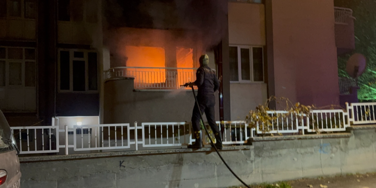 Eşinin öldüğü yangında ağır yaralanan kadın, 11 gün sonra hayatını kaybetti