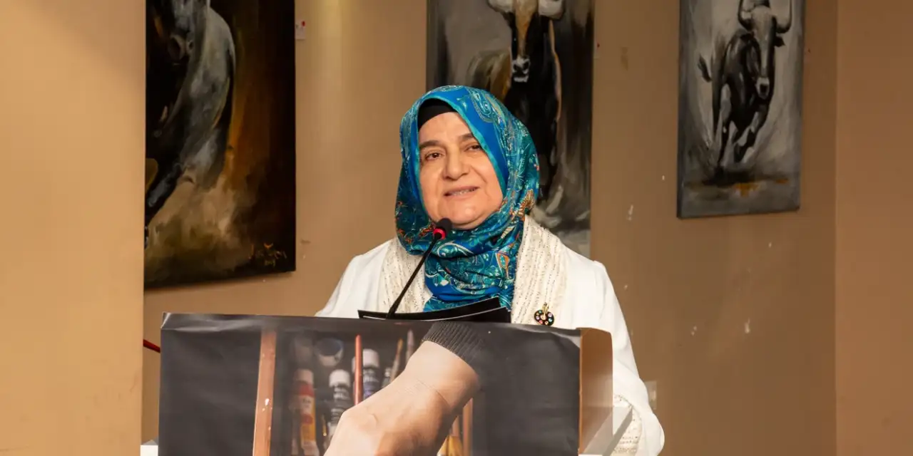 Ev hanımlığından sanatçılığa uzanan hikaye Konya’da hayat buldu