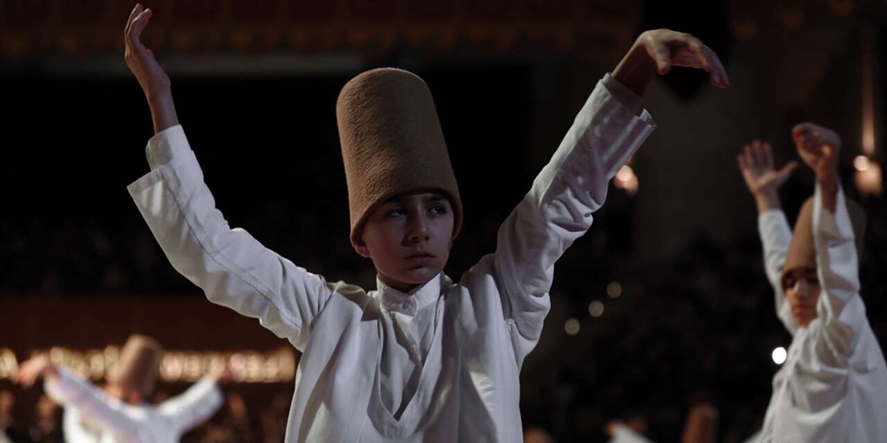 Konya’da kazada ölen semazen Emir’in hayalini kardeşi gerçekleştiriyor