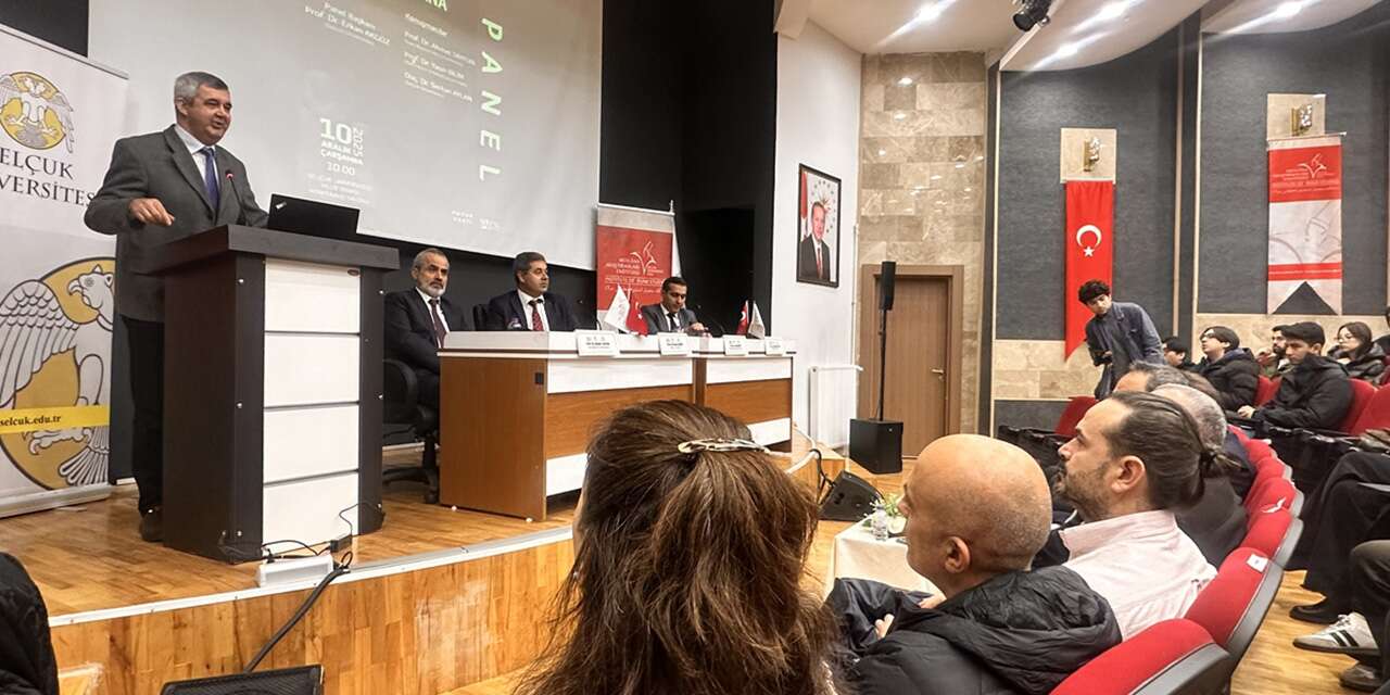 Selçuk Üniversitesi’nde Konya ve Mevlana için toplanıldı