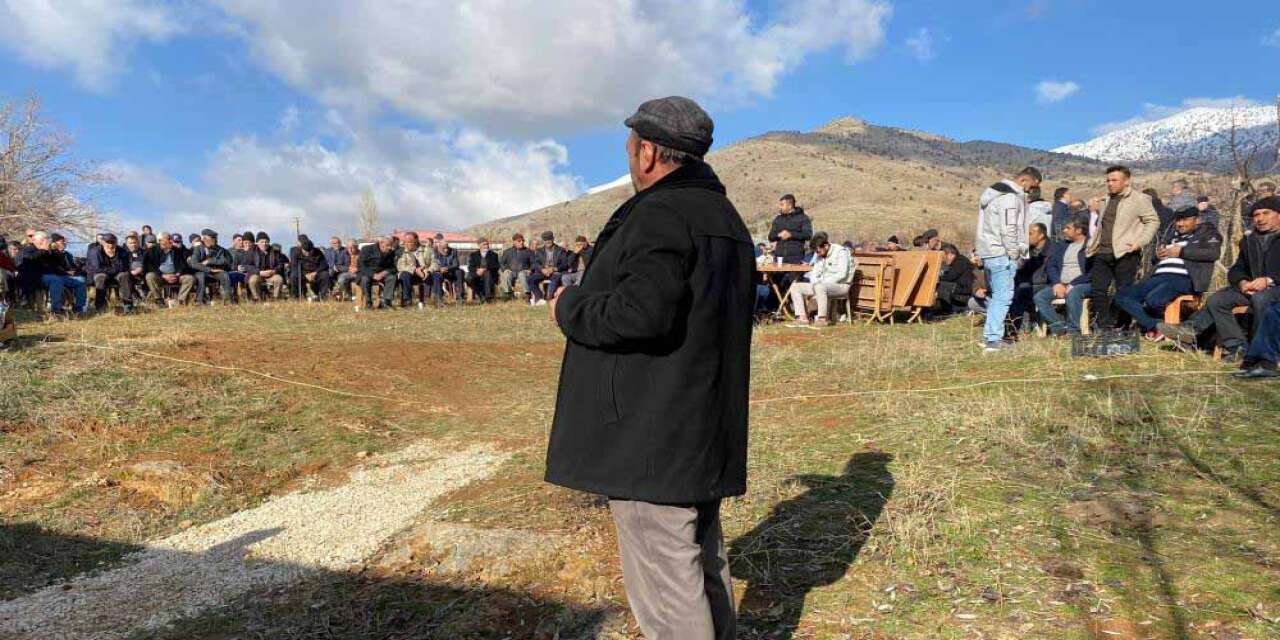 Suçsuz yere öldürülen Melek Gül’e acı veda