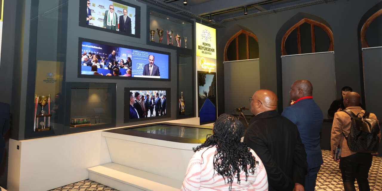 UCLG Eş Başkanı Stofile Şebi Arus için Konya’da