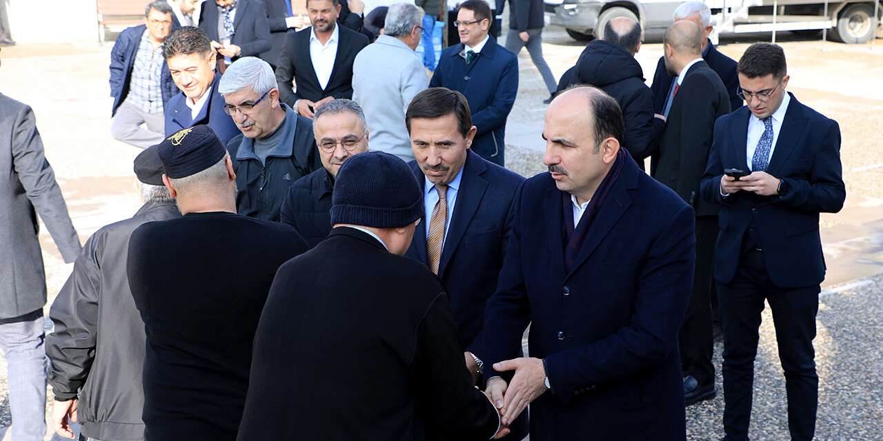 Konya’da cuma buluşması! Başkan Altay ve Kılca vatandaşla bir araya geldi