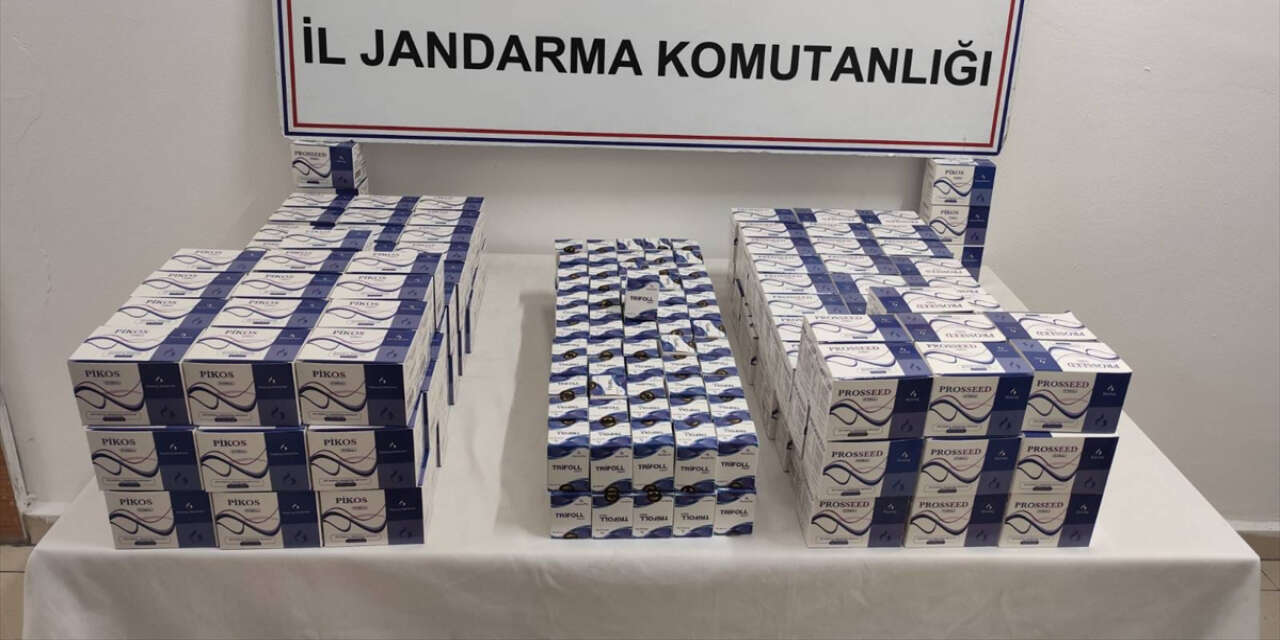 Otel odasında sahte üretime jandarma baskını