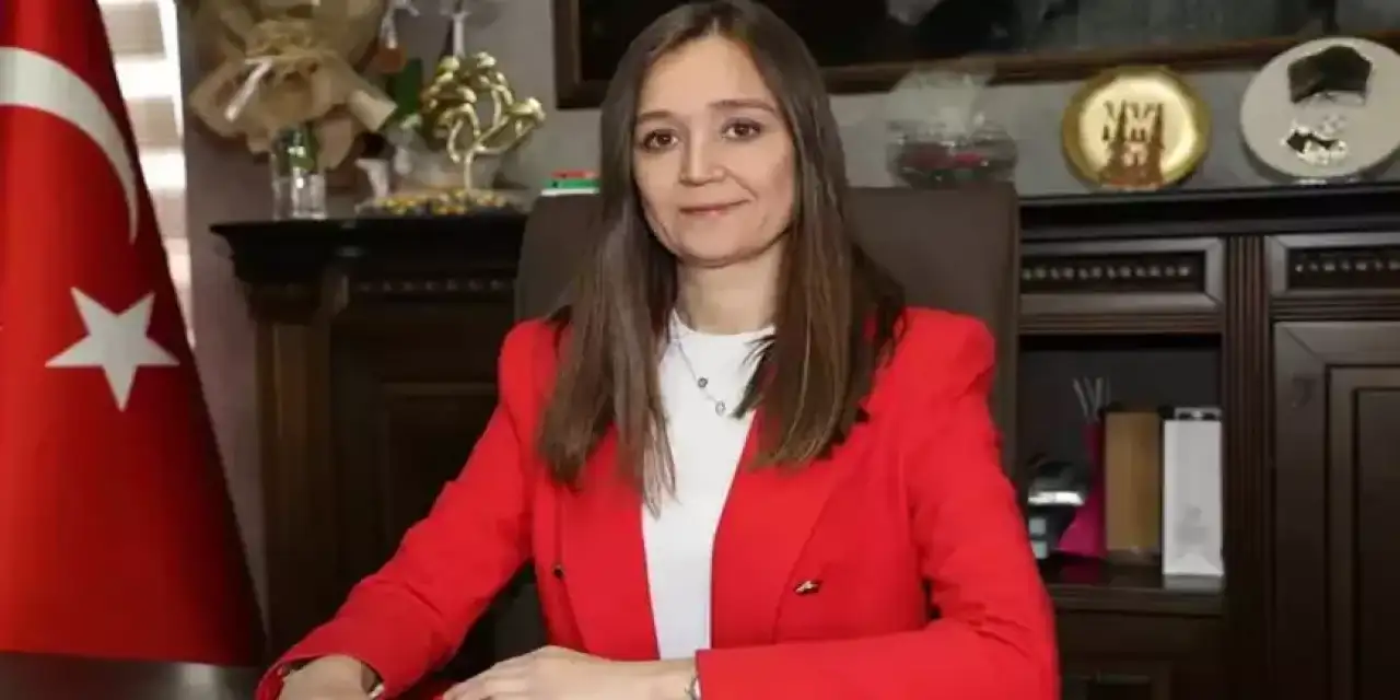 Şehzadeler Belediye Başkanı Gülşah Durbay hayatını kaybetti