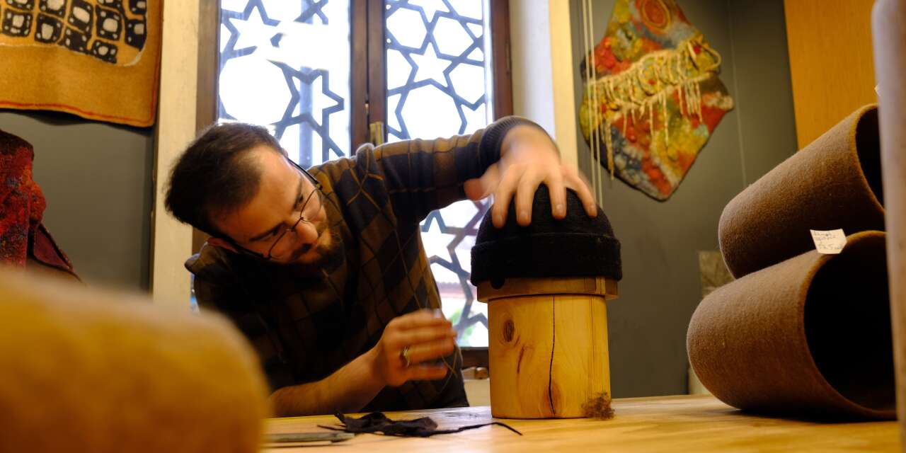 Konya’da 130 yıllık aile mesleğine hala devam ediyor