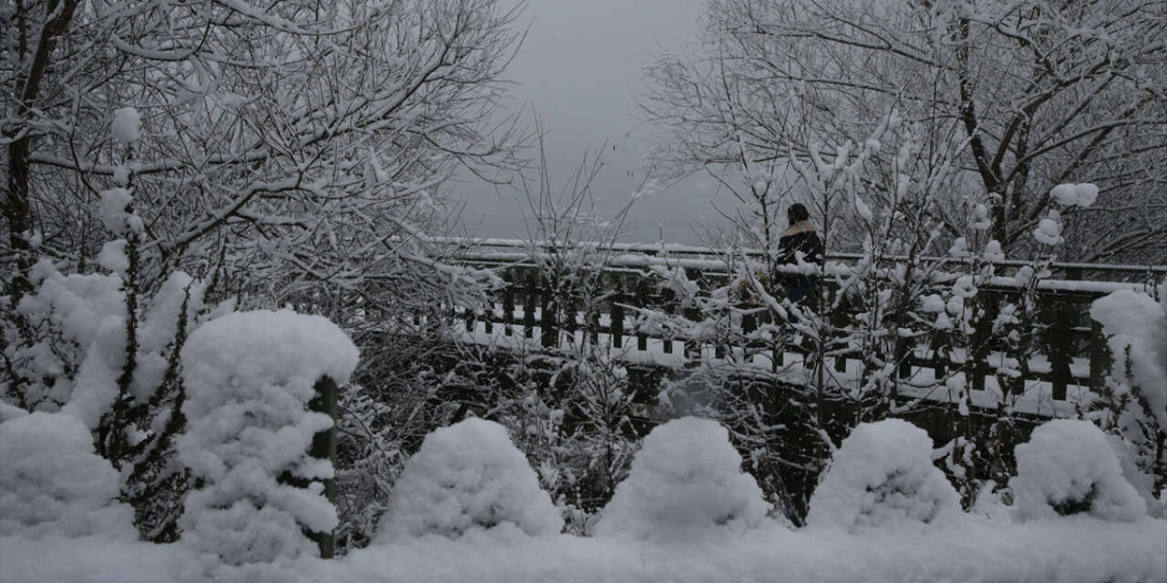 Kar yağışının başladığı şehirden özlenen fotoğraflar yansıdı